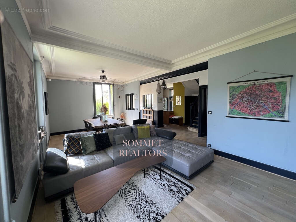 Maison à LIGNY-LE-RIBAULT