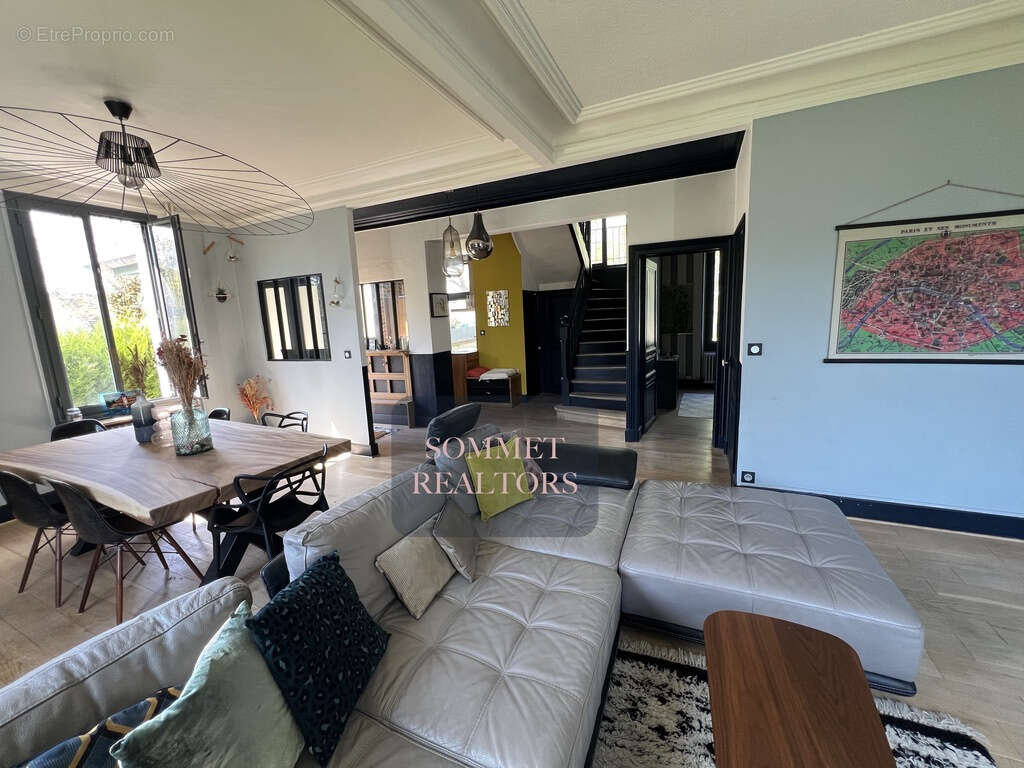 Maison à LIGNY-LE-RIBAULT