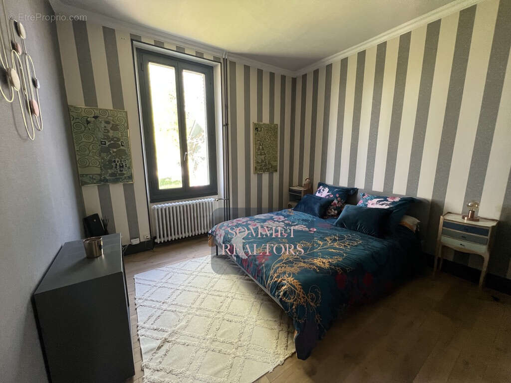 Maison à LIGNY-LE-RIBAULT