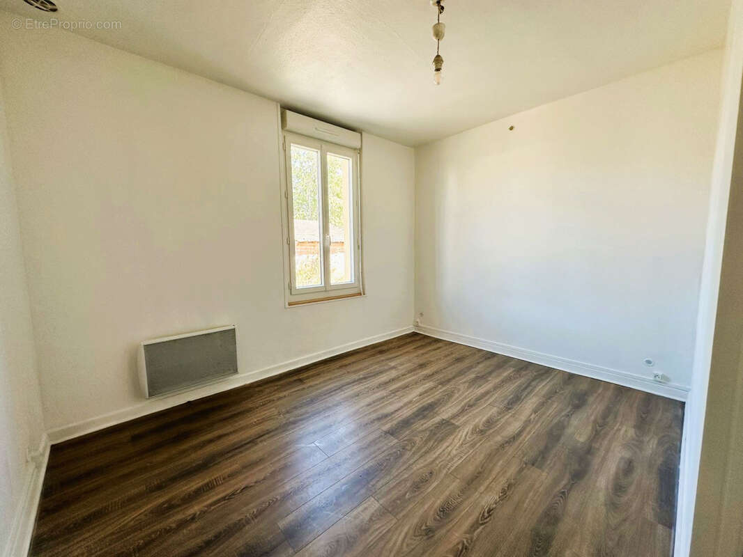 Appartement à SAINT-GERMAIN-DES-FOSSES