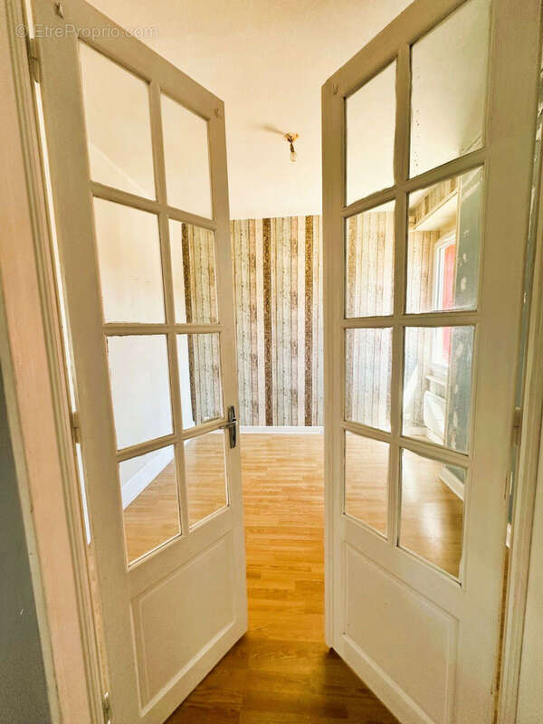 Appartement à SAINT-GERMAIN-DES-FOSSES