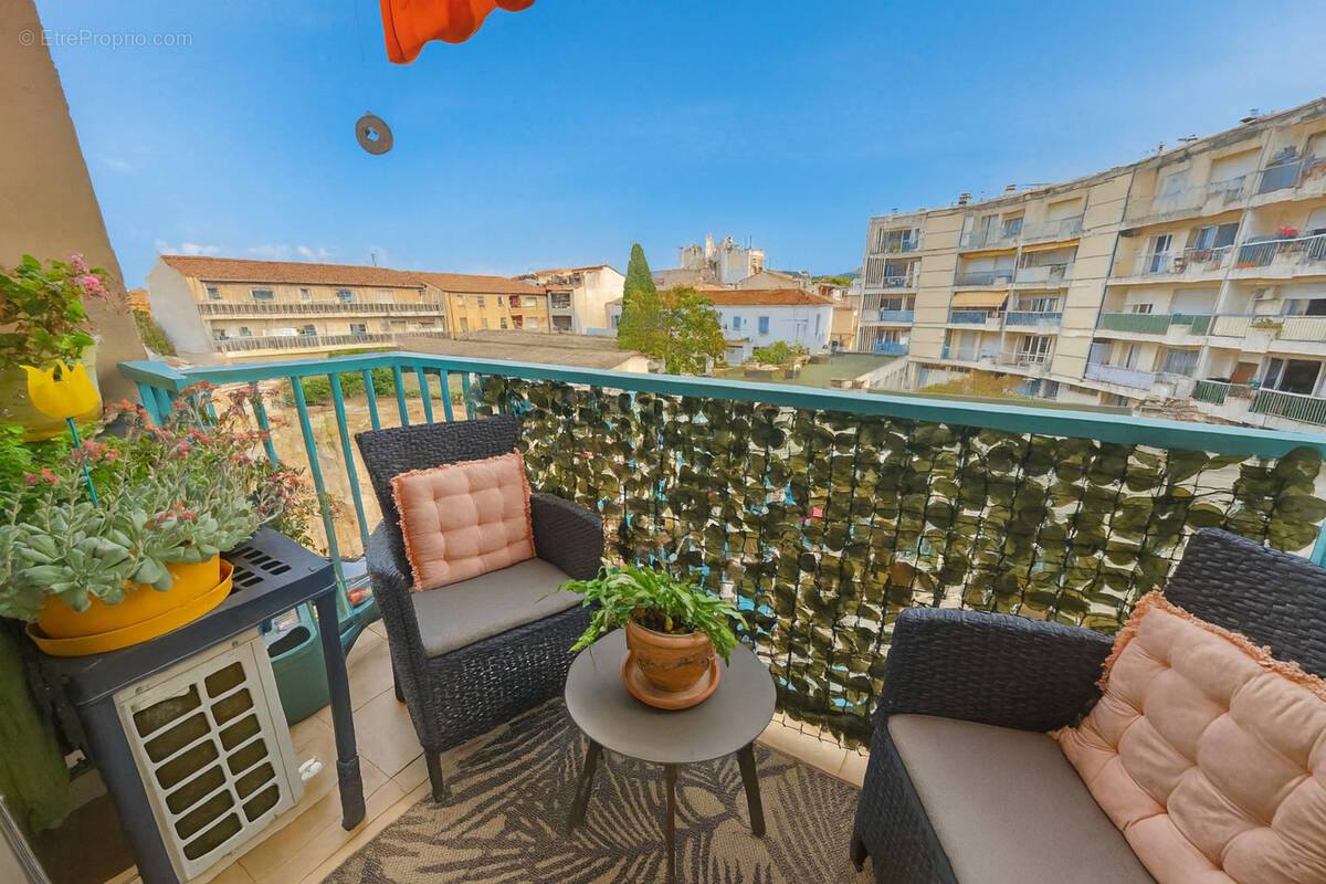Appartement à MARTIGUES