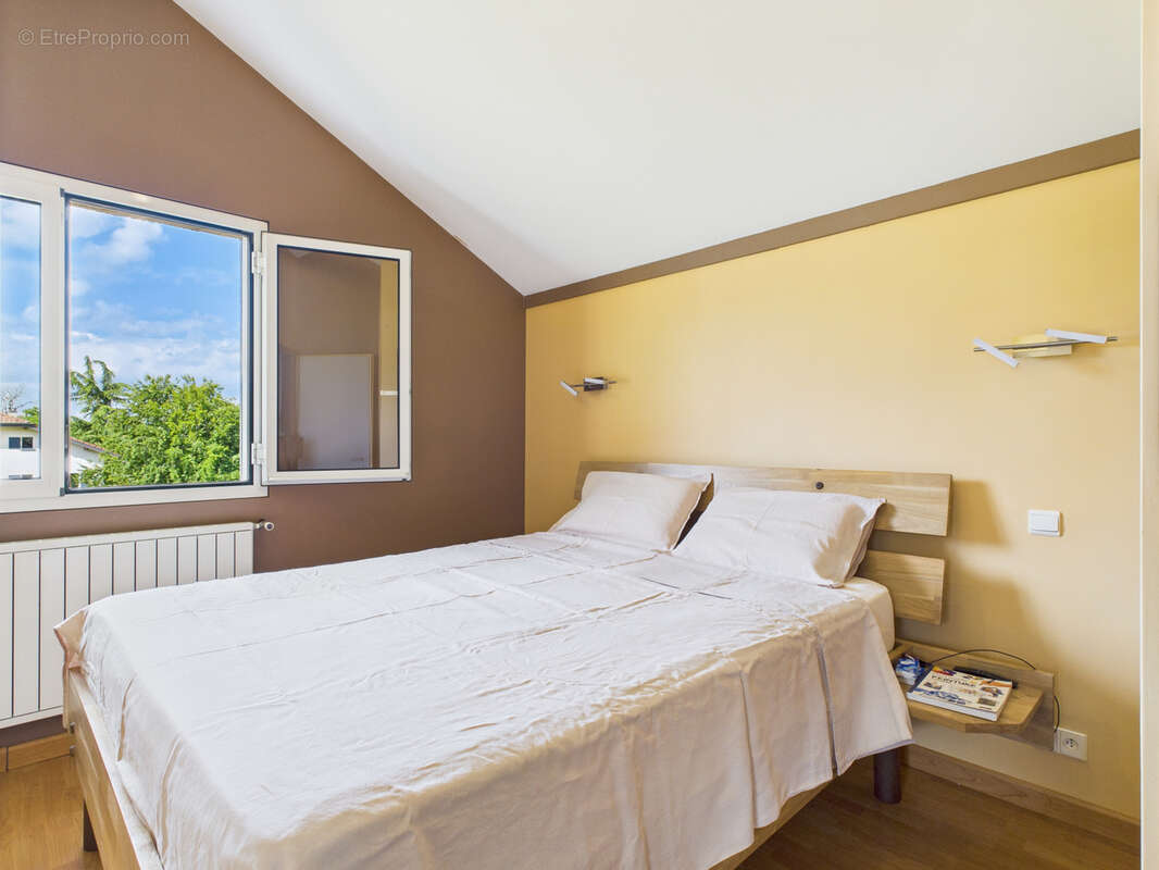 Maison à PERRIGNIER