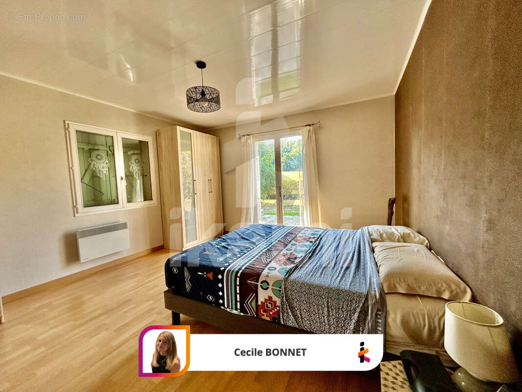 Maison à BEAUREPAIRE