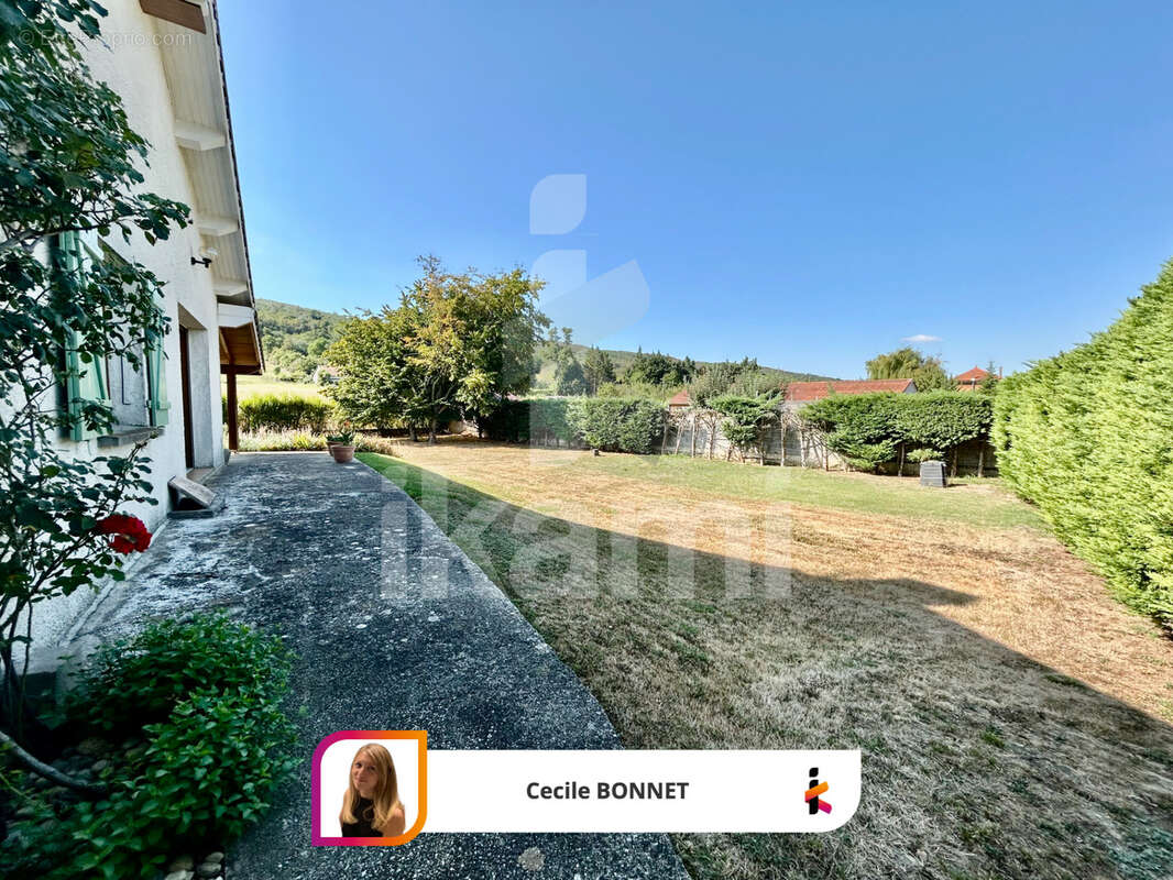 Maison à BEAUREPAIRE