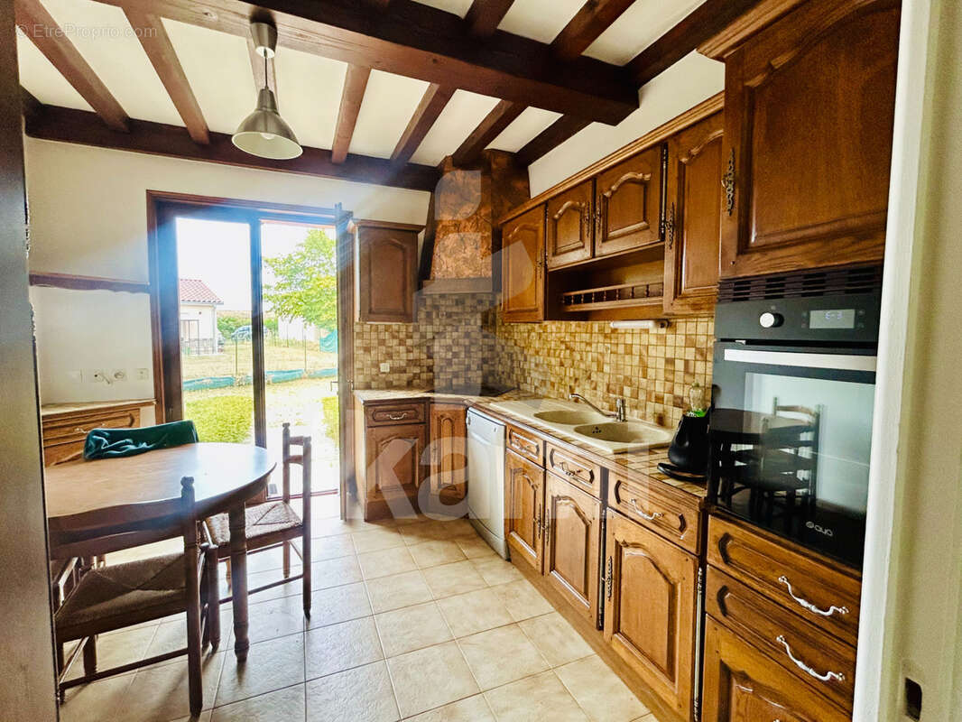 Maison à VILLE-SOUS-ANJOU