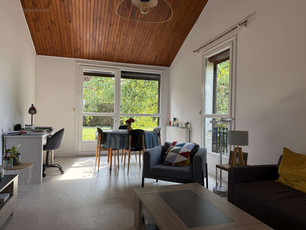 Maison à SAINT-BENOIT