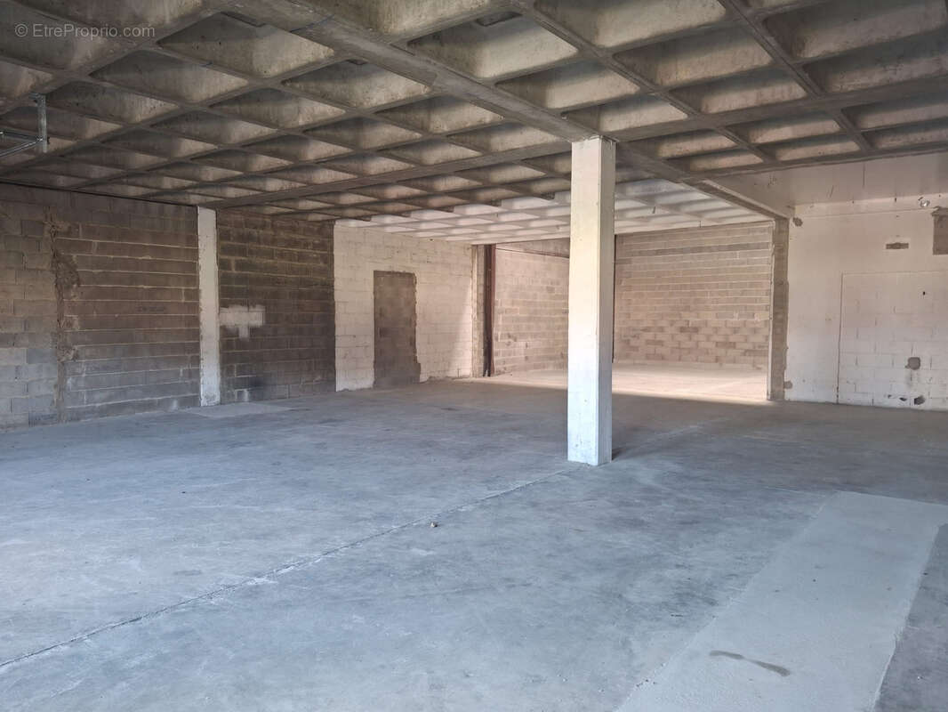 Commerce à FEGERSHEIM