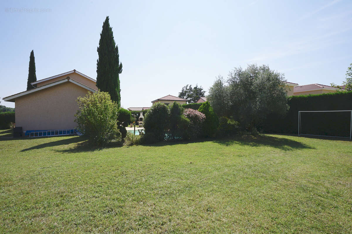 Maison à LES COTES-D&#039;AREY