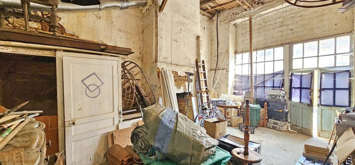 Maison à LE BUISSON-DE-CADOUIN