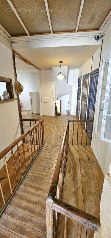 Maison à LE BUISSON-DE-CADOUIN