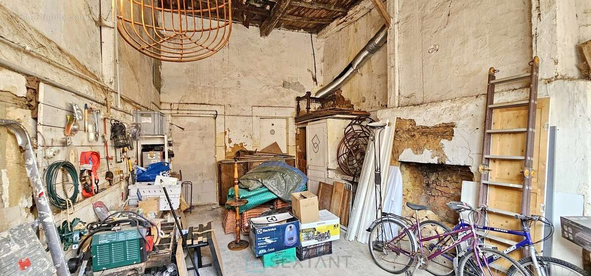 Maison à LE BUISSON-DE-CADOUIN