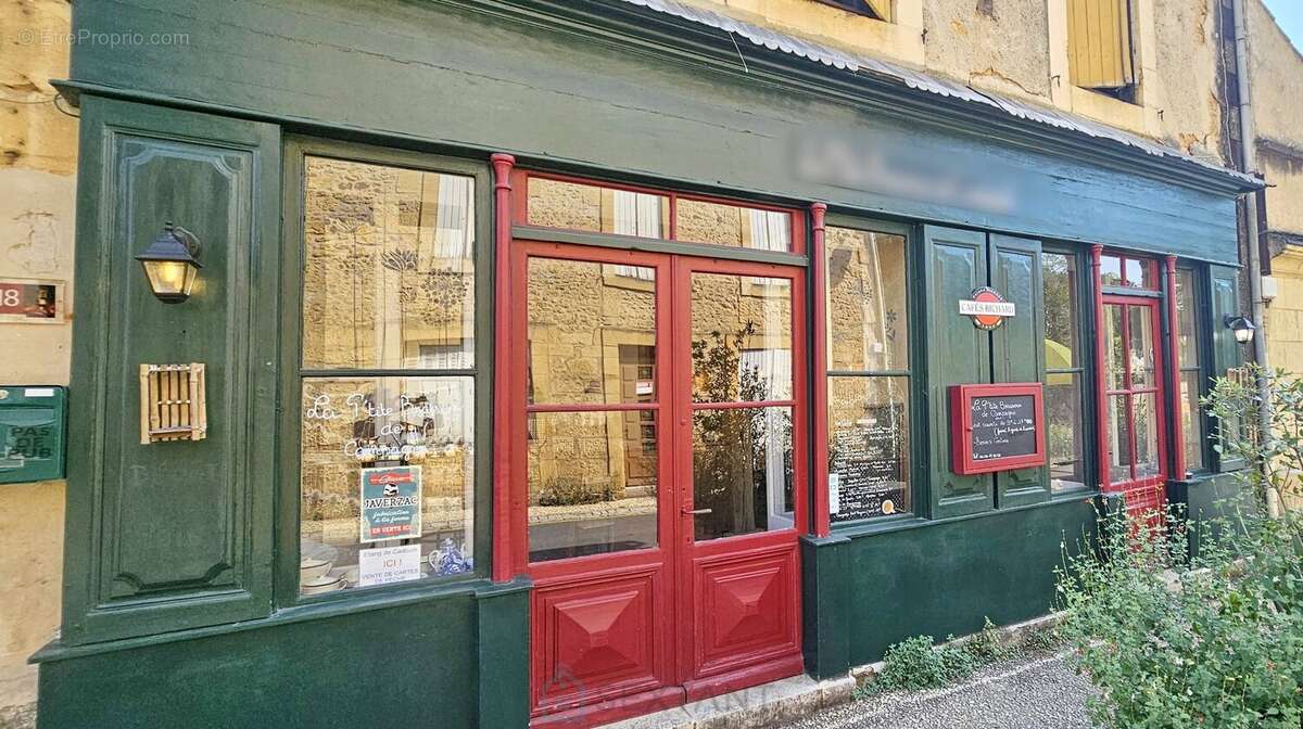 Maison à LE BUISSON-DE-CADOUIN