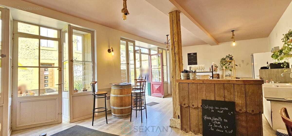 Maison à LE BUISSON-DE-CADOUIN