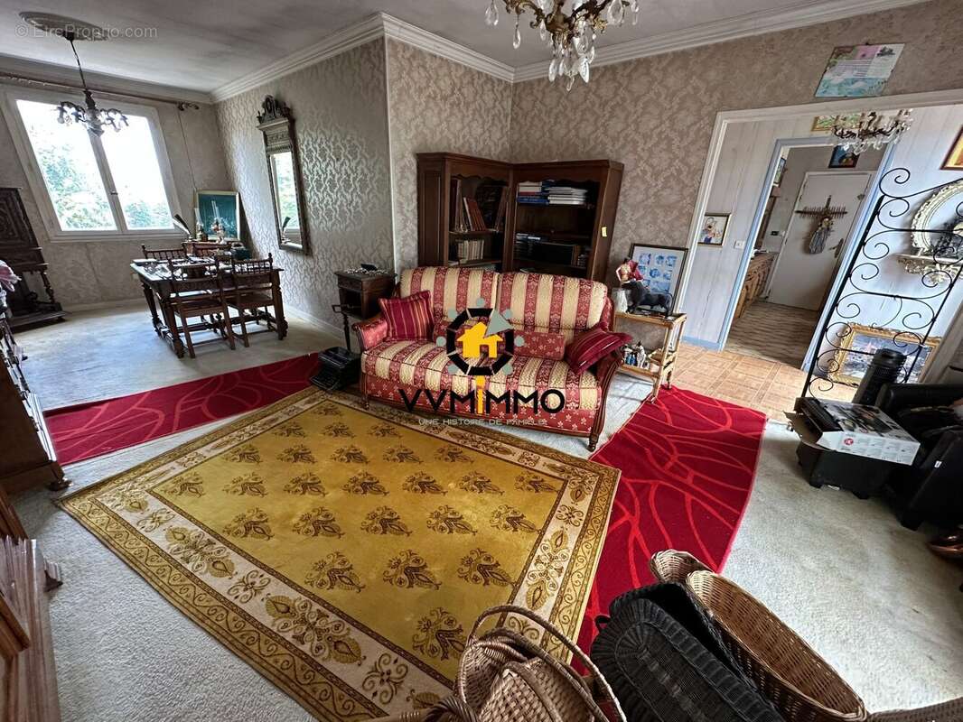 Maison à SAINT-MARS-DU-DESERT