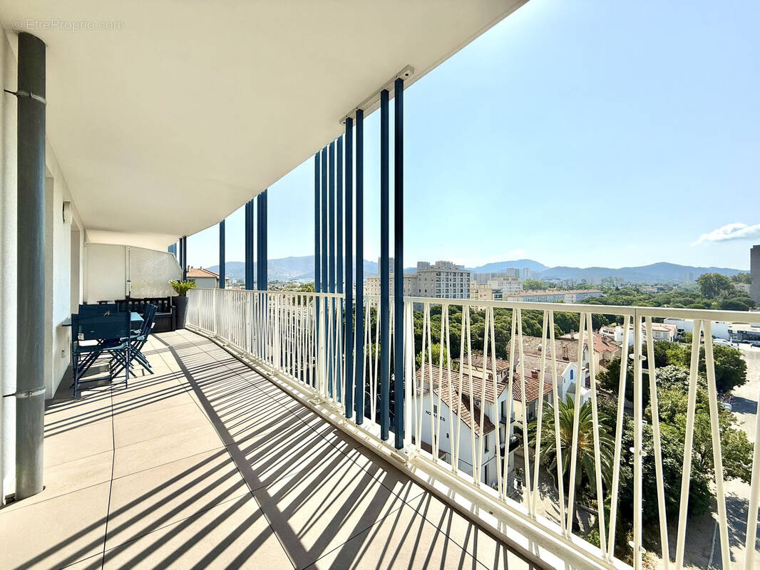 Appartement à MARSEILLE-8E