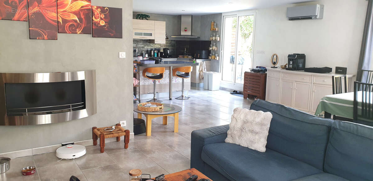 Appartement à SAINTE-MAURE-DE-TOURAINE