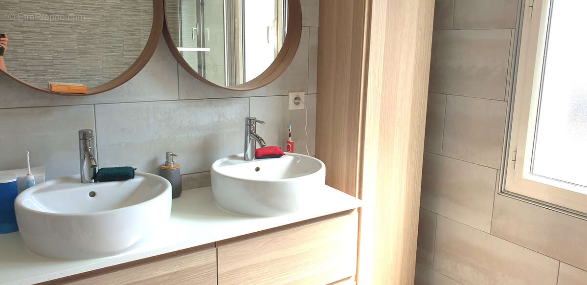 Appartement à SAINTE-MAURE-DE-TOURAINE