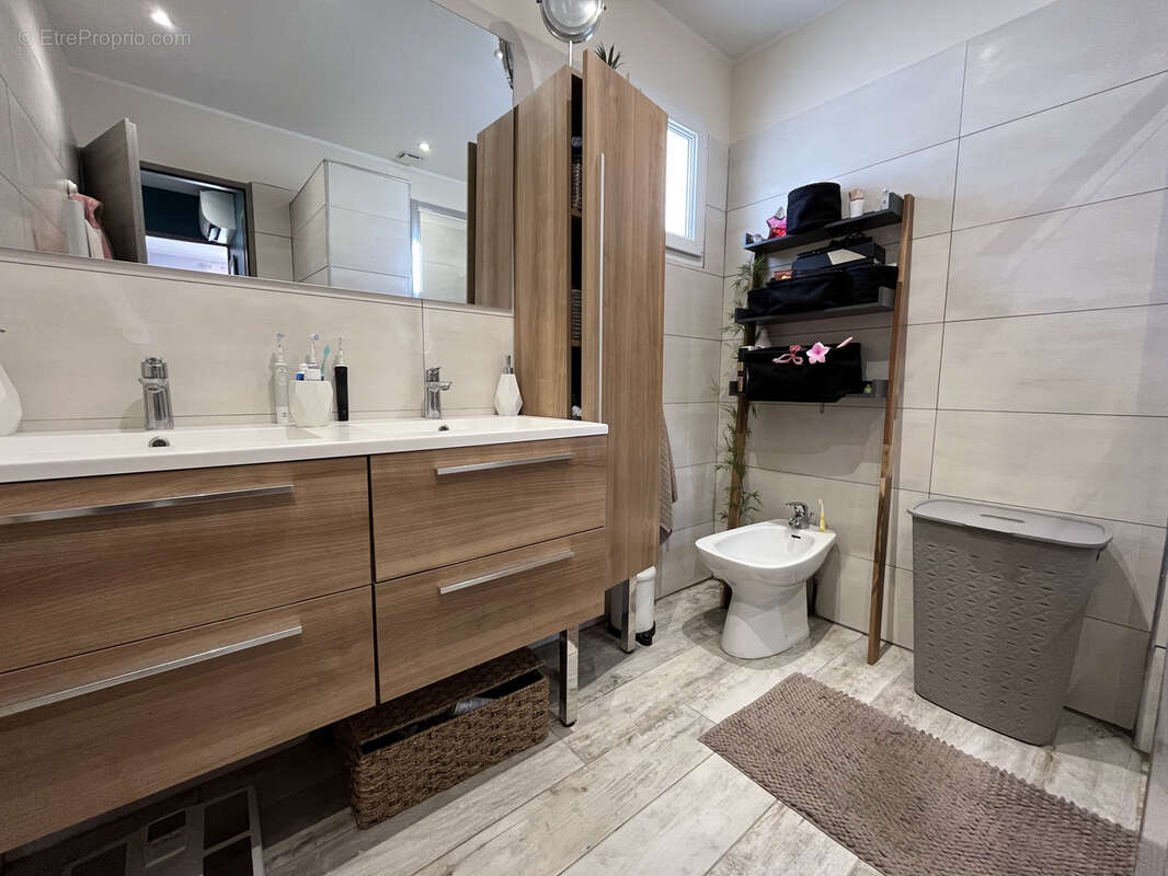 Maison à GIGNAC-LA-NERTHE