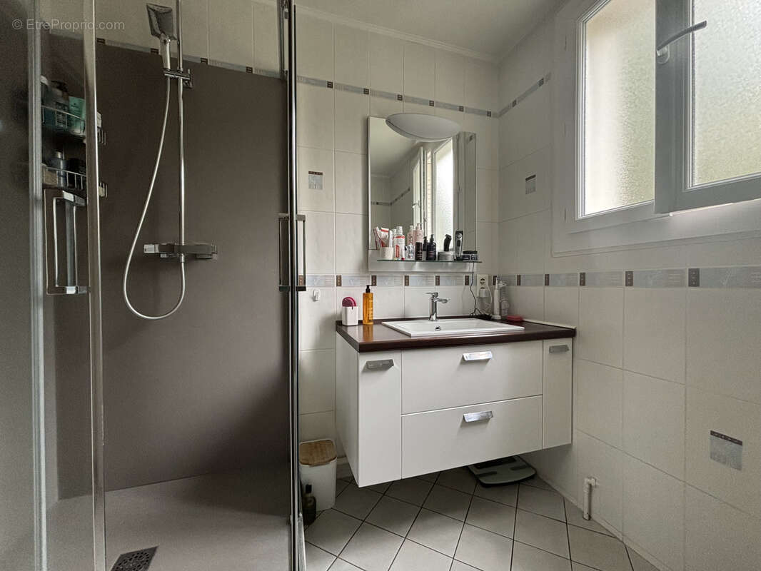 Appartement à CHAMALIERES