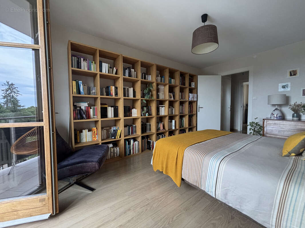 Appartement à CHAMALIERES