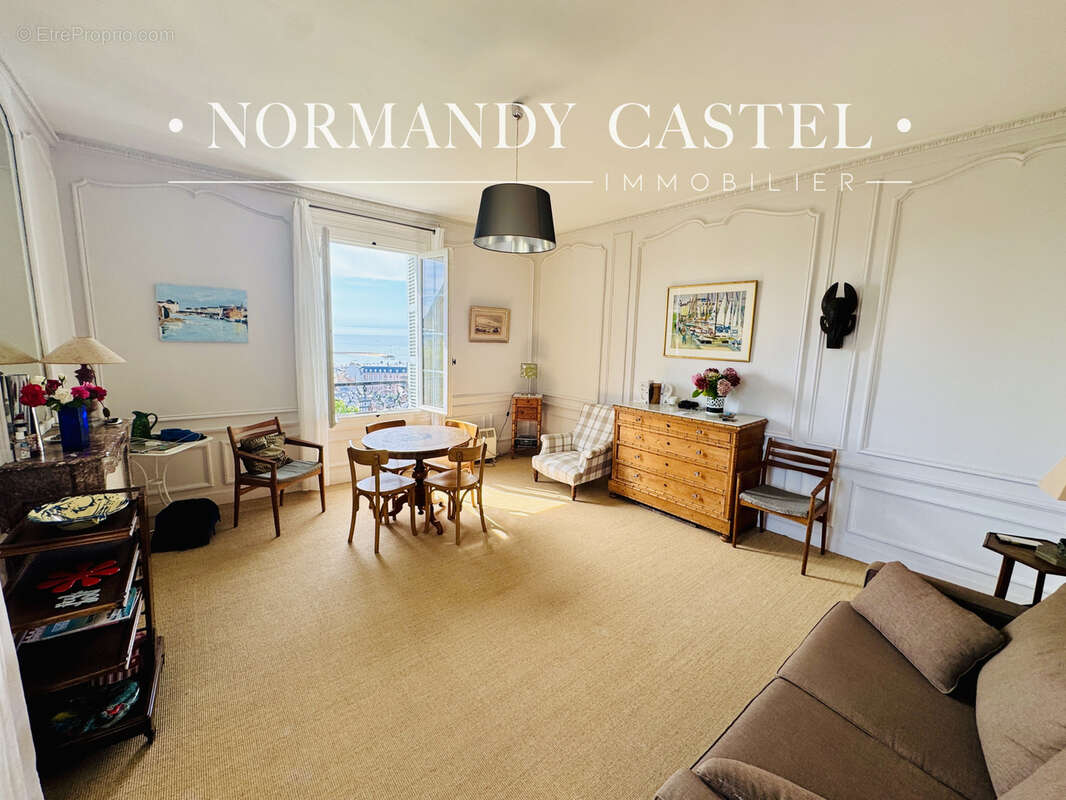 Appartement à TROUVILLE-SUR-MER