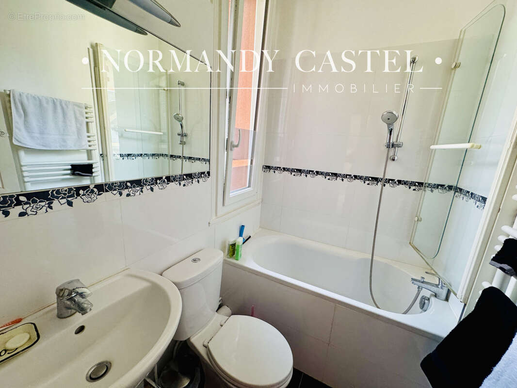 Appartement à TROUVILLE-SUR-MER