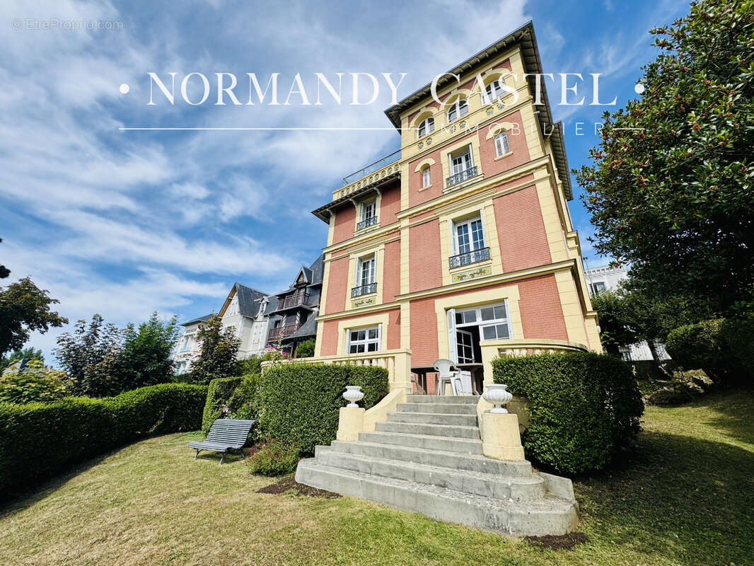 Appartement à TROUVILLE-SUR-MER