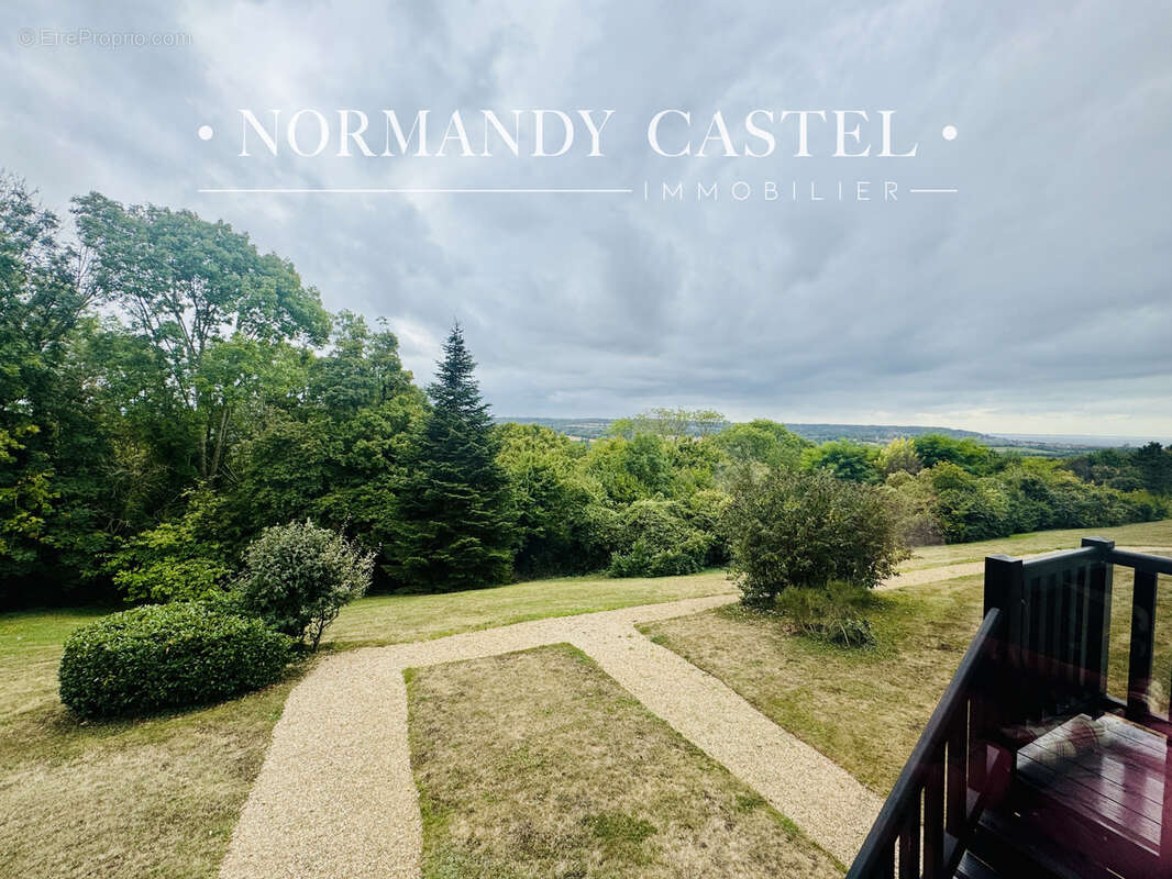 Appartement à TOURGEVILLE