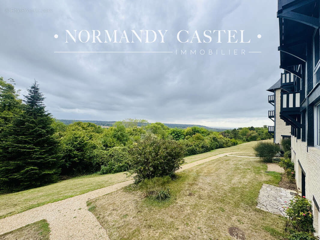 Appartement à TOURGEVILLE