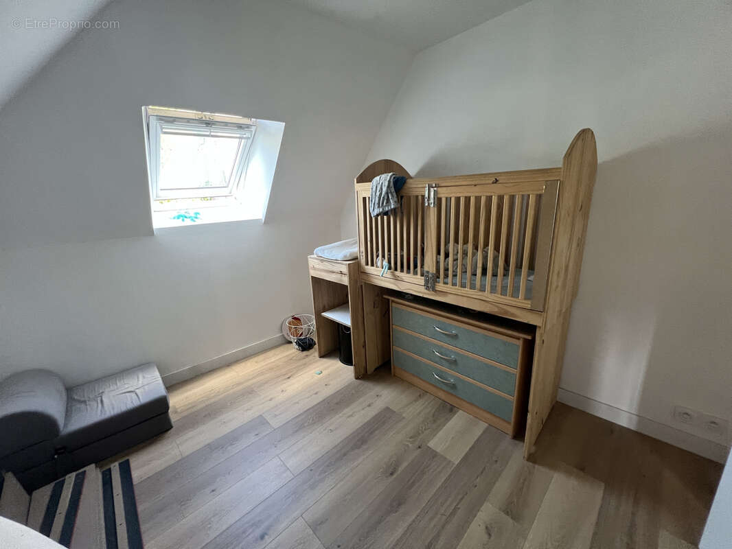 Maison à JUGON-LES-LACS