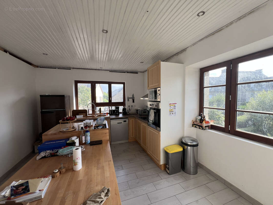 Maison à JUGON-LES-LACS