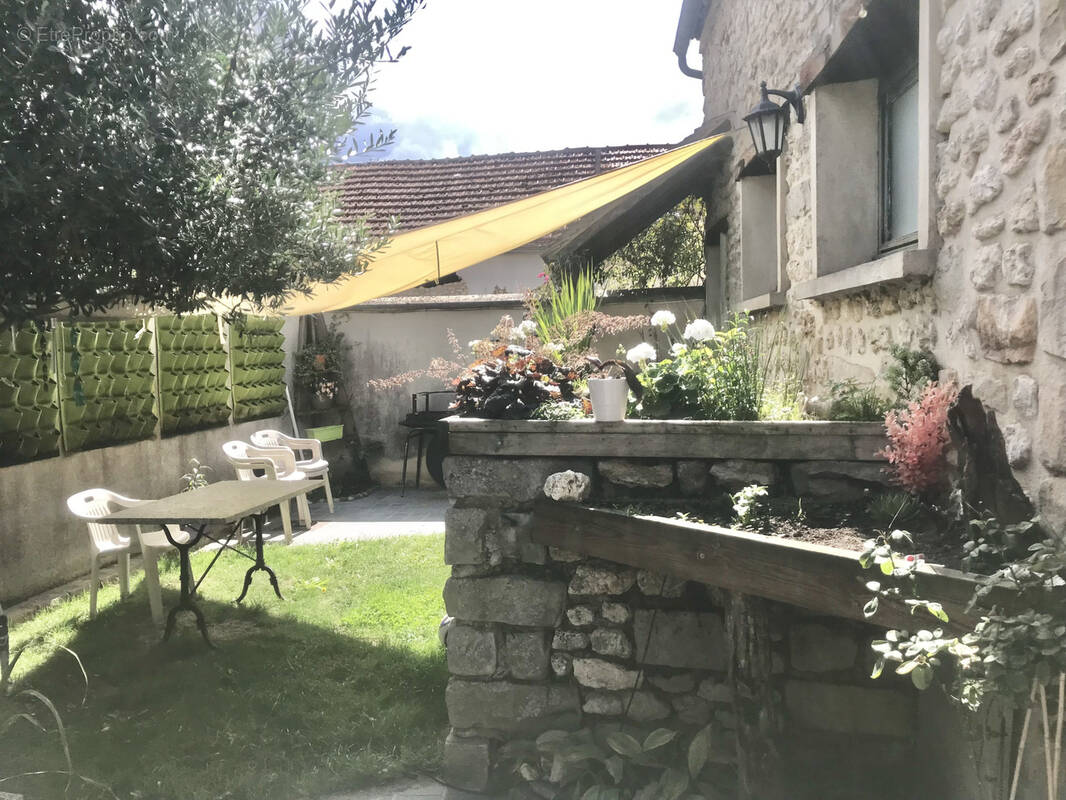 Maison à SOISY-SUR-ECOLE