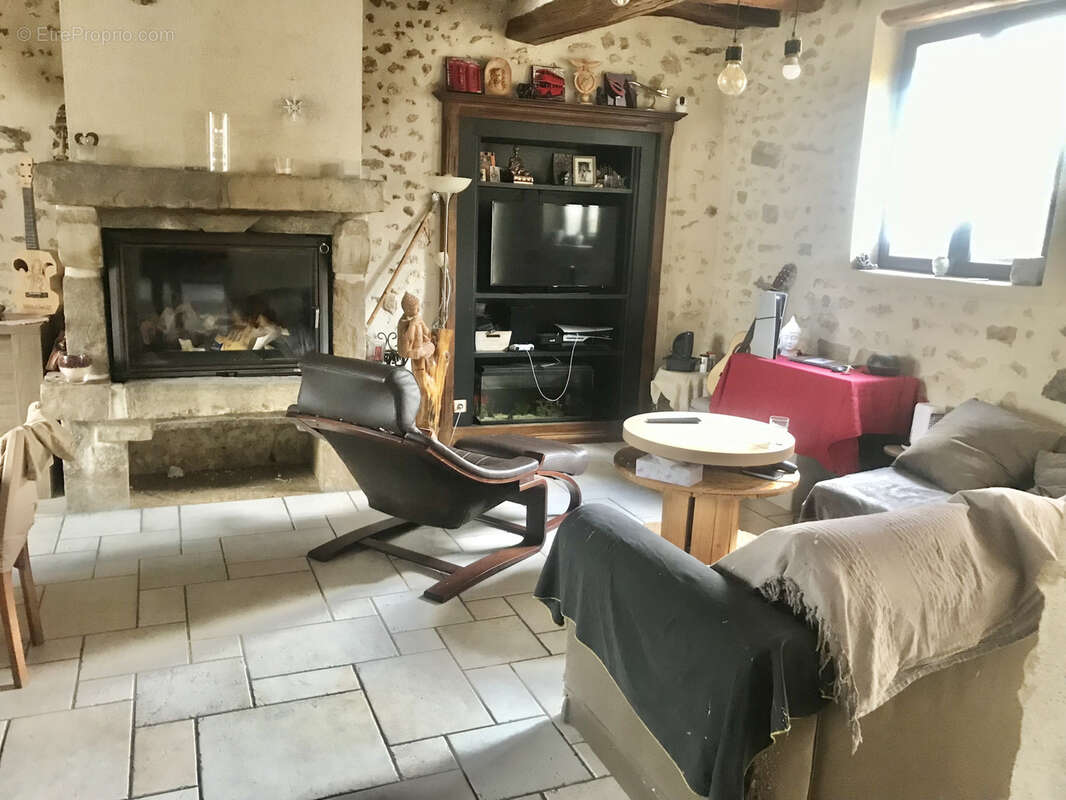 Maison à SOISY-SUR-ECOLE