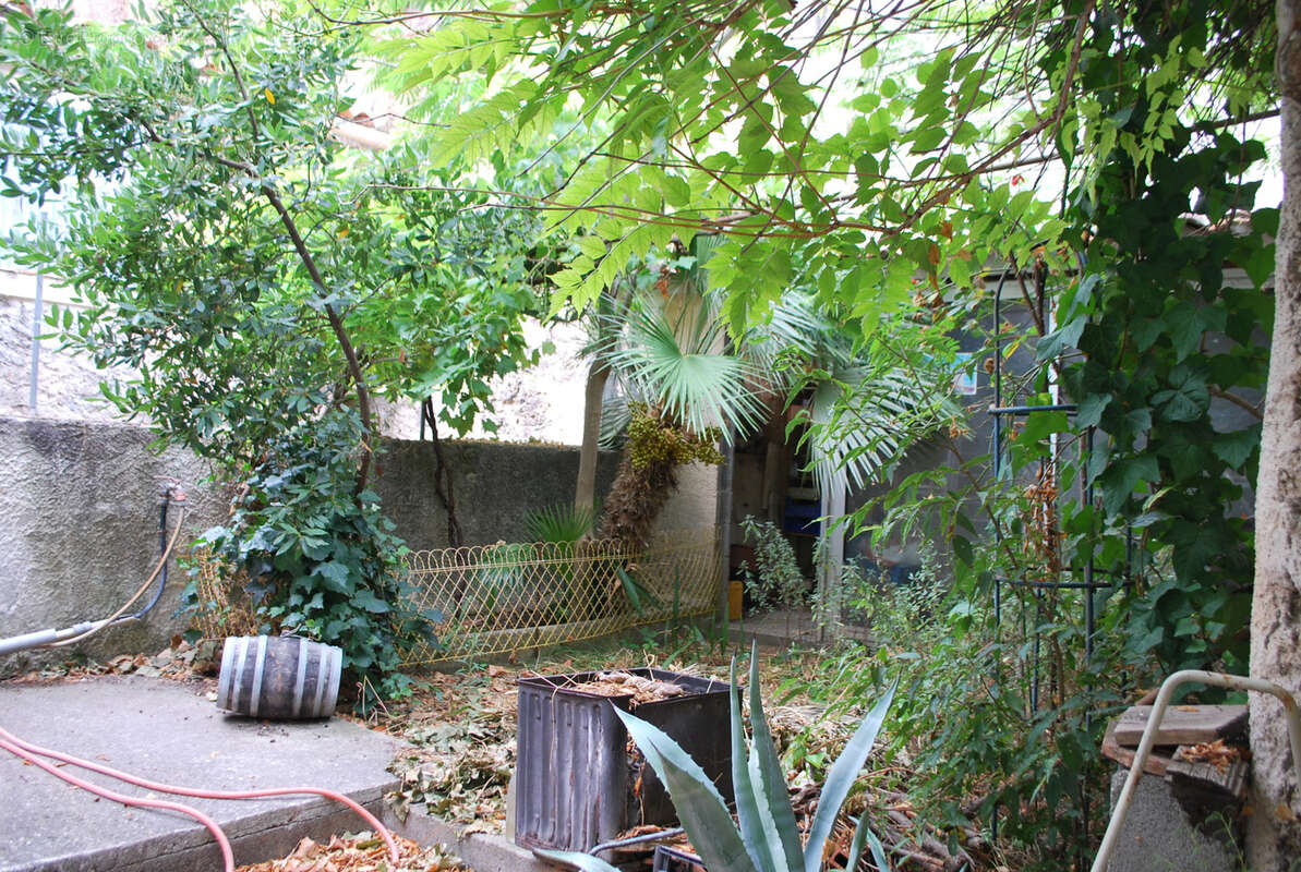 Maison à VILLECROZE