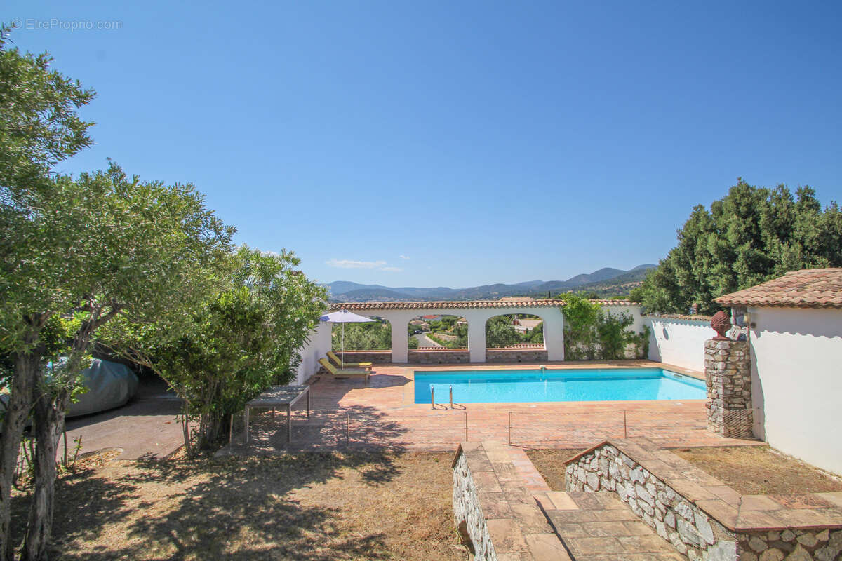 Maison à SAINTE-MAXIME