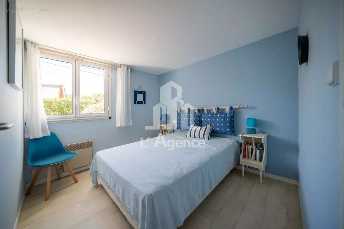 Maison à VAUX-SUR-MER