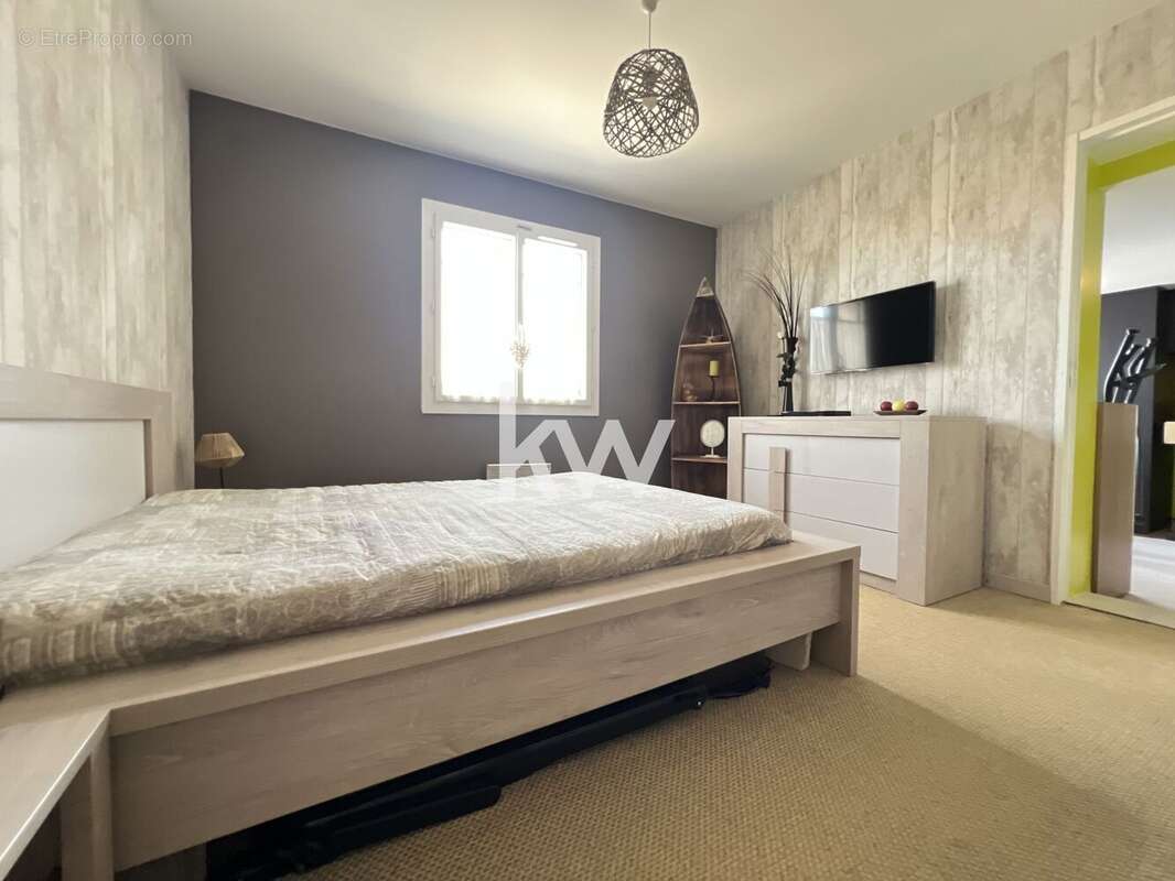 Maison à VERT-SAINT-DENIS