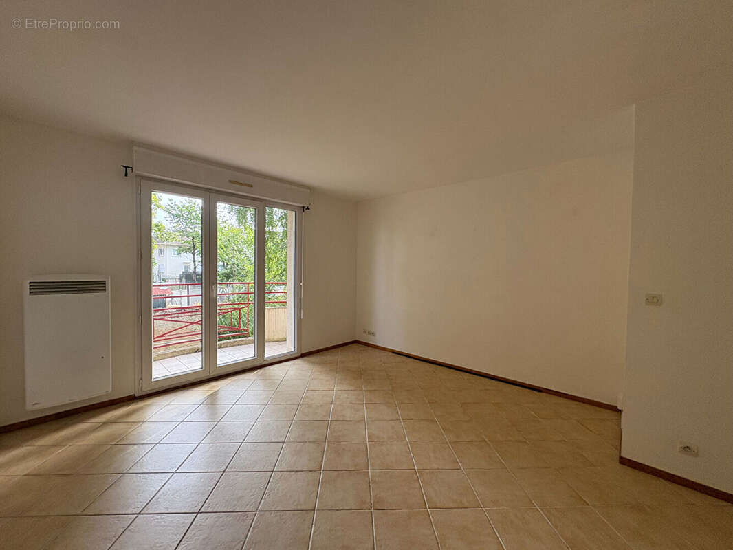 Appartement à LIVRY-GARGAN