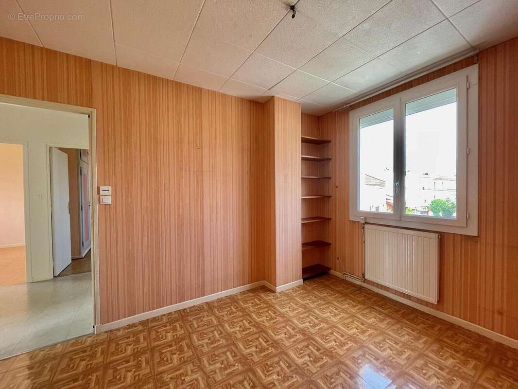   - Maison à SAINT-JUERY