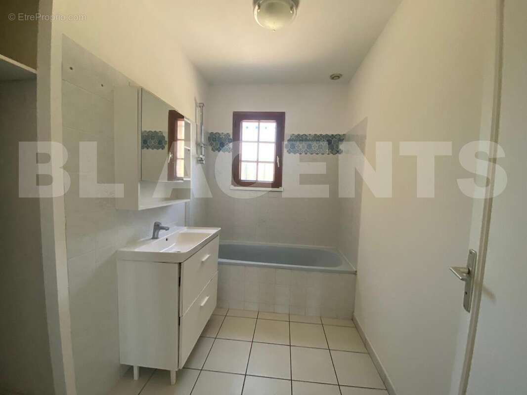 WhatsApp Image 2025-08-27 à 15 - Maison à AIGNE