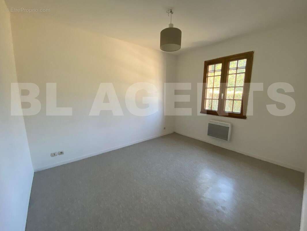 WhatsApp Image 2025-08-27 à 15 - Maison à AIGNE