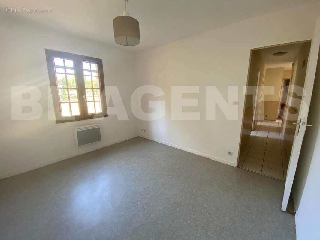 WhatsApp Image 2025-08-27 à 15 - Maison à AIGNE