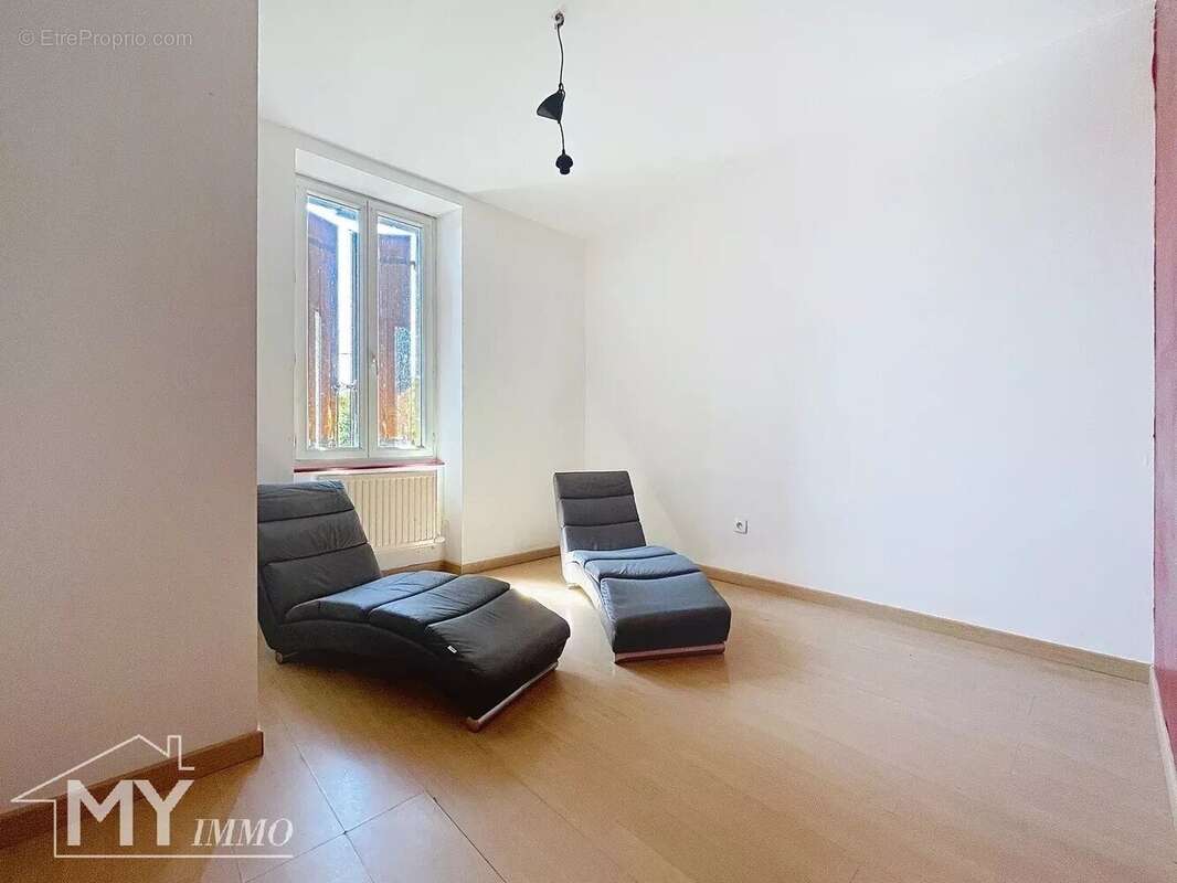 Maison à MONTPEYROUX