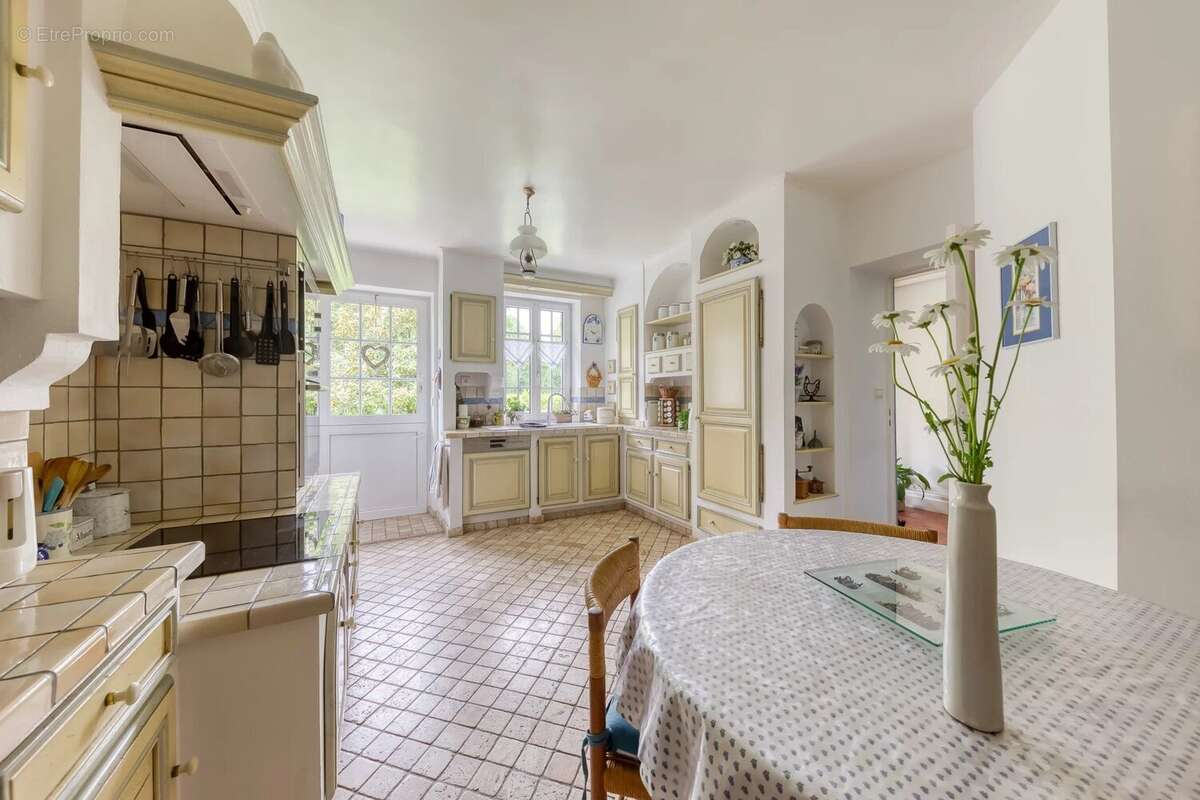 Maison à TOURNAN-EN-BRIE