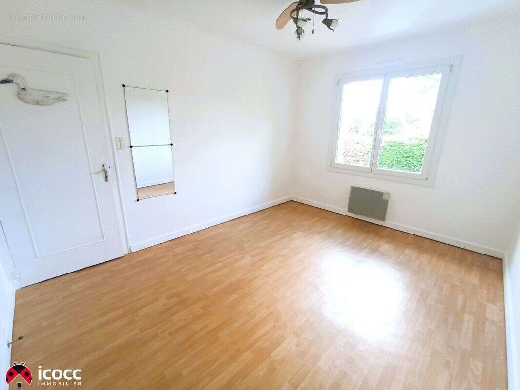 Maison à SAINT-ETIENNE-DE-BRILLOUET