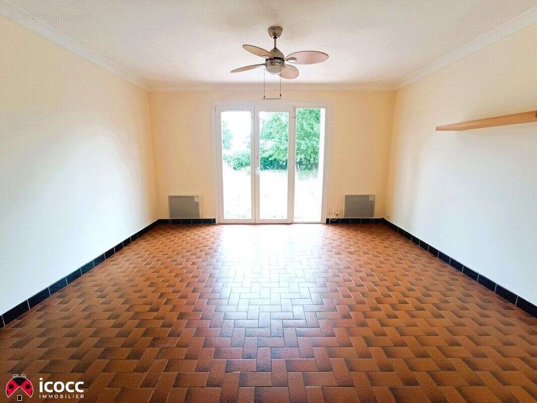 Maison à SAINT-ETIENNE-DE-BRILLOUET