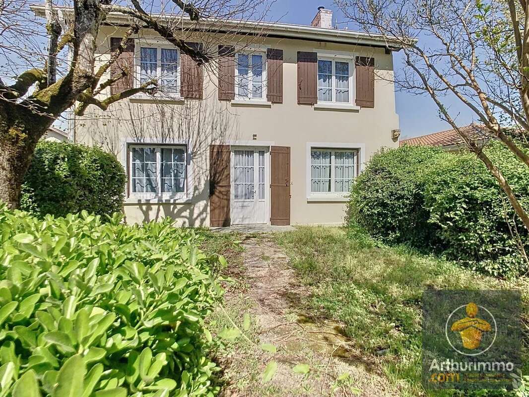 Maison à PONTENX-LES-FORGES