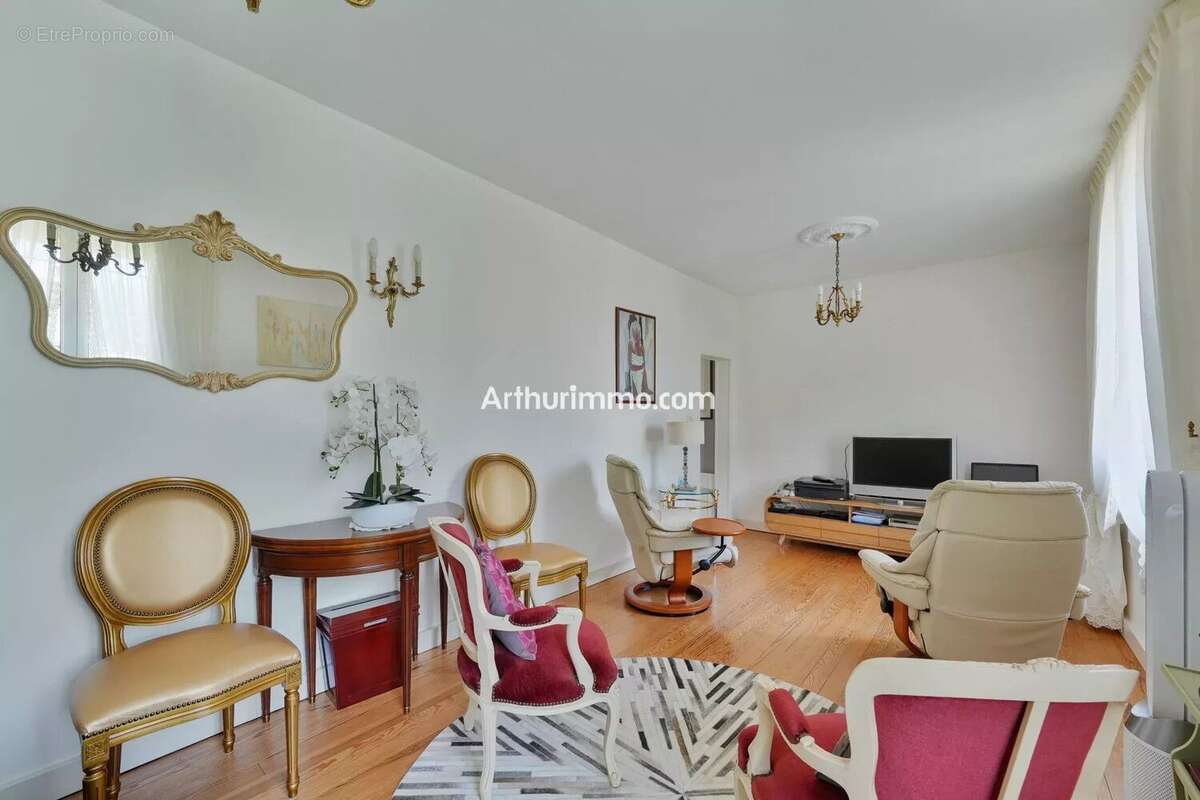 Maison à SUCY-EN-BRIE