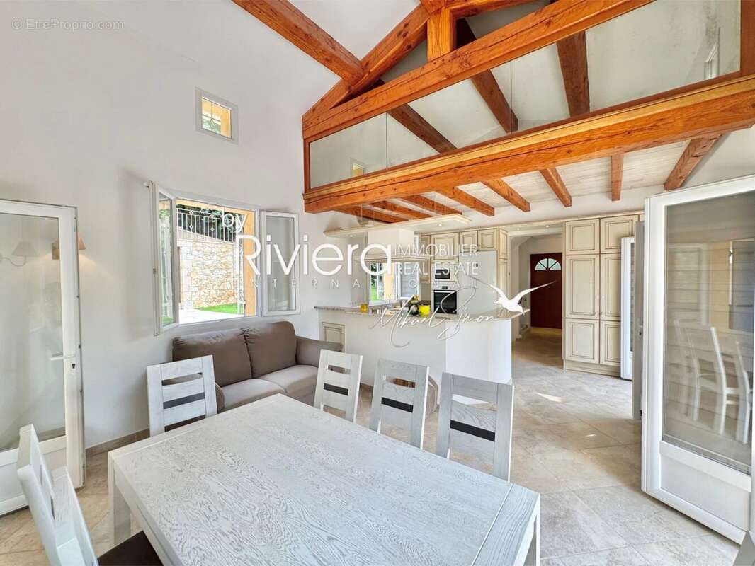 Maison à LA CROIX-VALMER